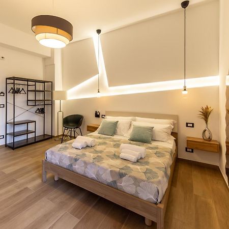Armony Luxury Suites CTA Habitación foto